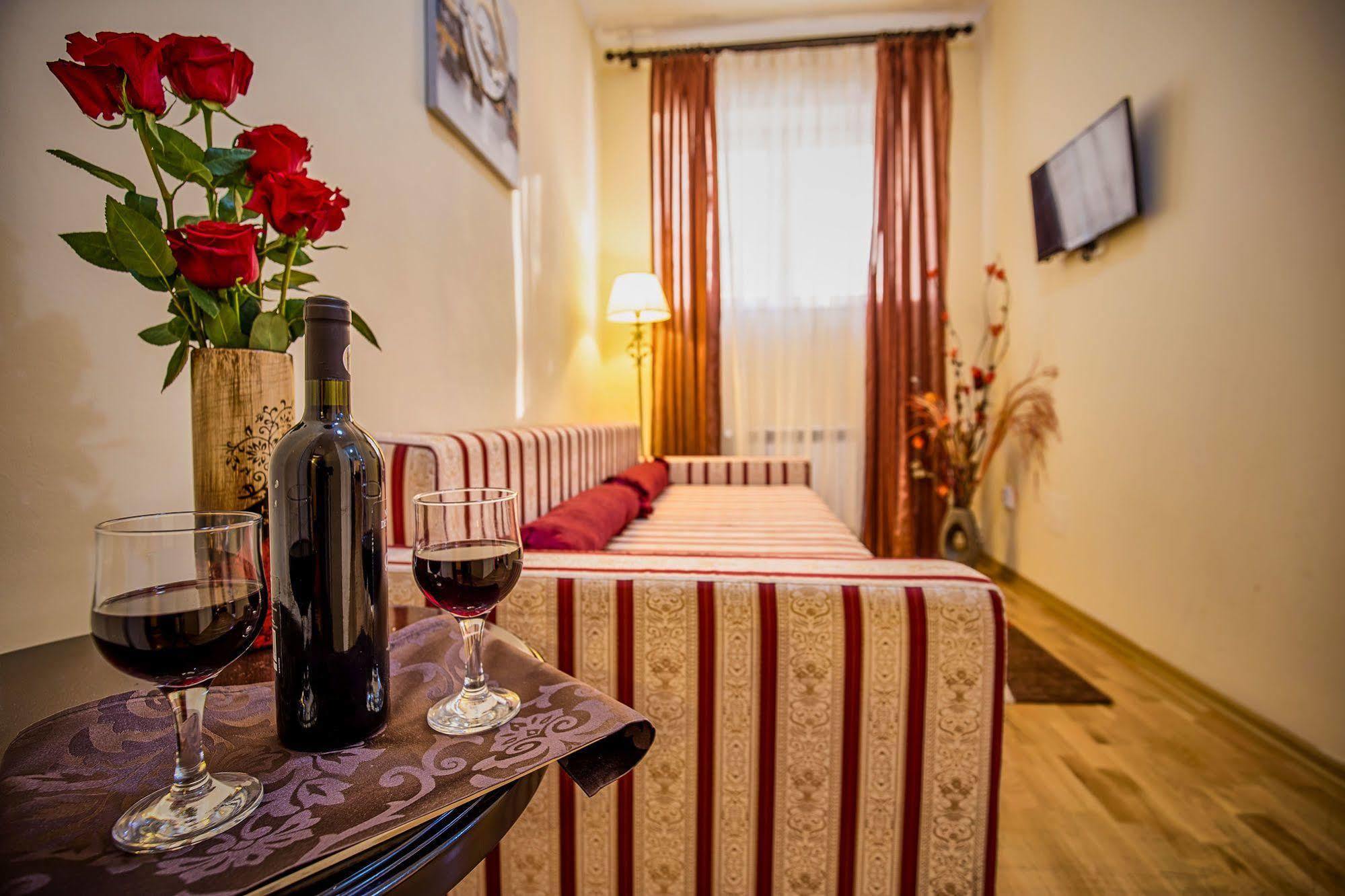 Hotel Rina Cerbul سِنايا المظهر الخارجي الصورة