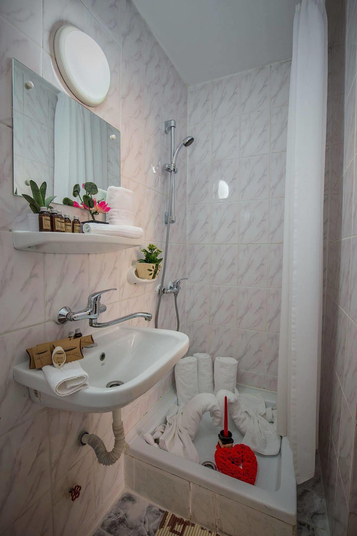 Hotel Rina Cerbul سِنايا المظهر الخارجي الصورة