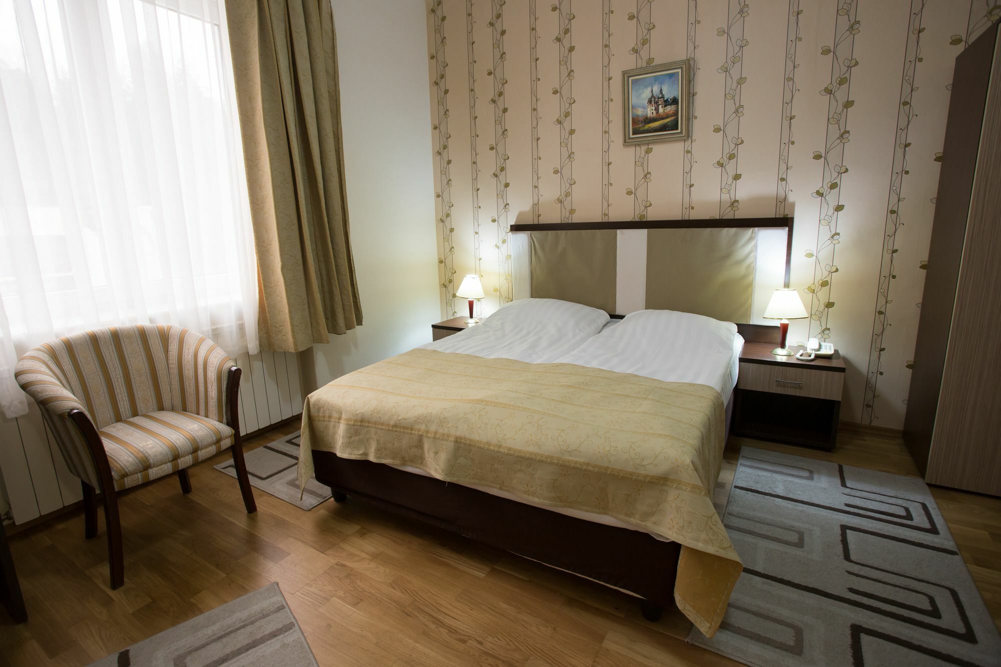 Hotel Rina Cerbul سِنايا المظهر الخارجي الصورة